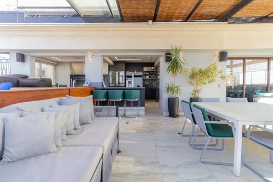 Apartamento à venda com 4 suítes, varanda gourmet e piscina no condomínio. Totalmente mobiliado. — foto 34