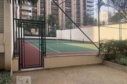 Apartamento à venda, com 230 m², 3 quartos e 5 vagas — Quadra