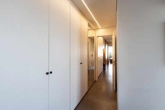 Comprar apartamento com 3 quartos, 2 suítes, varanda e piscina no condomínio. Animais permitidos. — foto 29