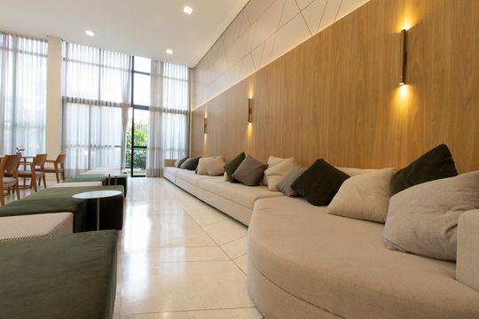 Comprar apartamento com 3 quartos, 2 suítes, varanda e piscina no condomínio. Animais permitidos. — foto 100