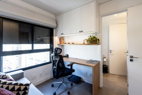 Comprar apartamento com 3 quartos, 2 suítes, varanda e piscina no condomínio. Animais permitidos. — foto 53
