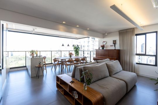 Comprar apartamento com 3 quartos, 2 suítes, varanda e piscina no condomínio. Animais permitidos. — foto 2