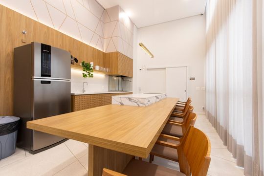 Comprar apartamento com 3 quartos, 2 suítes, varanda e piscina no condomínio. Animais permitidos. — foto 106