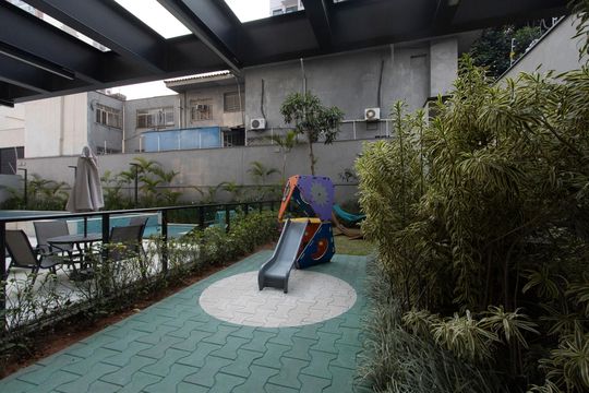 Comprar apartamento com 3 quartos, 2 suítes, varanda e piscina no condomínio. Animais permitidos. — foto 90