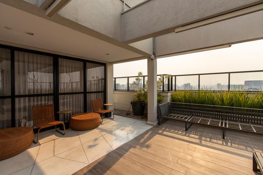 Comprar apartamento com 3 quartos, 2 suítes, varanda e piscina no condomínio. Animais permitidos. — foto 74
