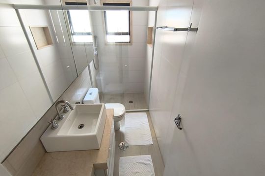 Apartamento à venda, com 93 m², 3 quartos e 2 vagas — Banheiro 1