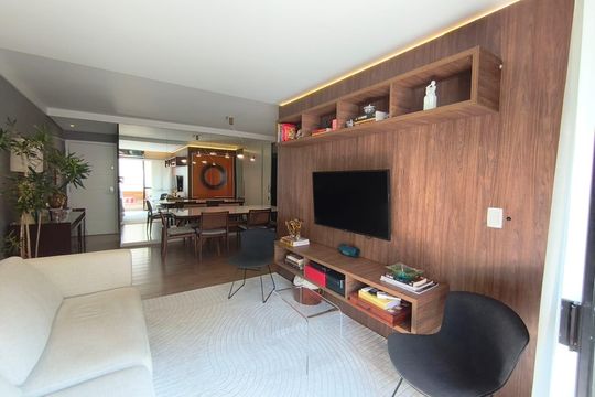 Apartamento à venda, com 93 m², 3 quartos e 2 vagas — Sala