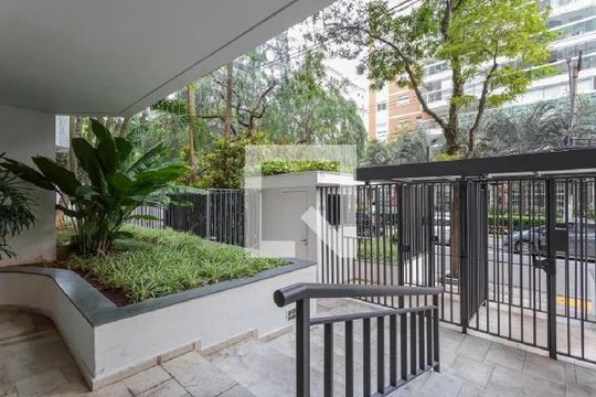 Apartamento à venda, com 93 m², 3 quartos e 2 vagas — Varanda