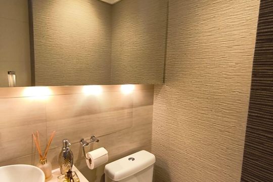 Apartamento à venda, com 93 m², 3 quartos e 2 vagas — Banheiro 2