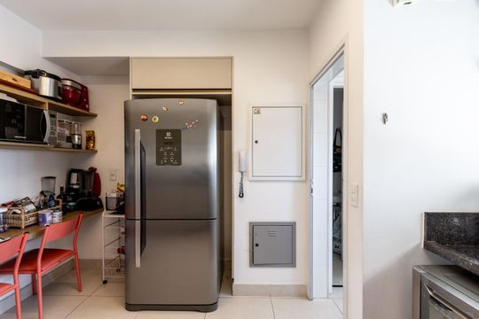 Comprar apartamento com 3 suítes e academia no condomínio. — foto 76