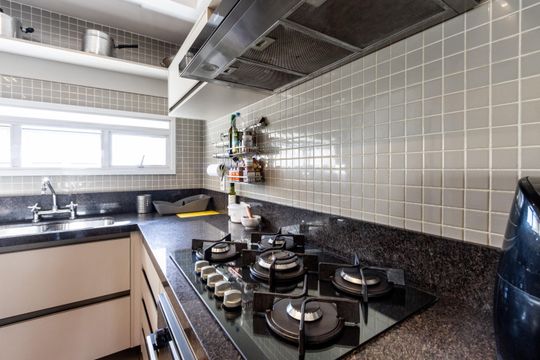 Comprar apartamento com 3 suítes e academia no condomínio. — foto 73