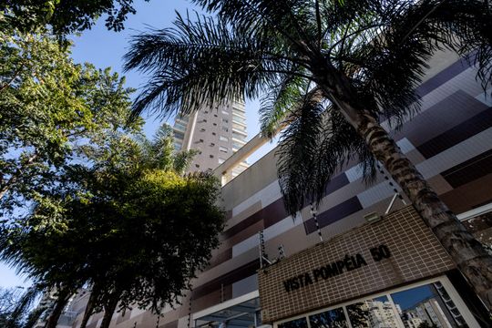 Comprar apartamento com 3 suítes e academia no condomínio. — foto 86