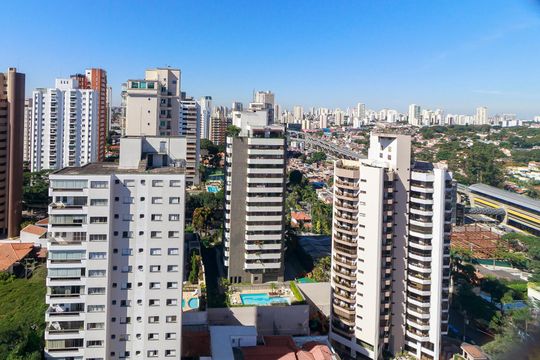 Venda de apartamento em Campo Belo, 2 quartos, varanda, closet, piscina, academia e churrasqueira. — Suíte 2 - Vista
