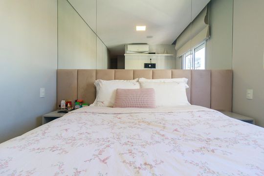 Venda de apartamento em Campo Belo, 2 quartos, varanda, closet, piscina, academia e churrasqueira. — Suíte 1