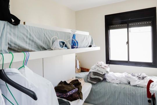 Comprar apartamento mobiliado com 4 quartos e piscina. Animais permitidos. — foto 48