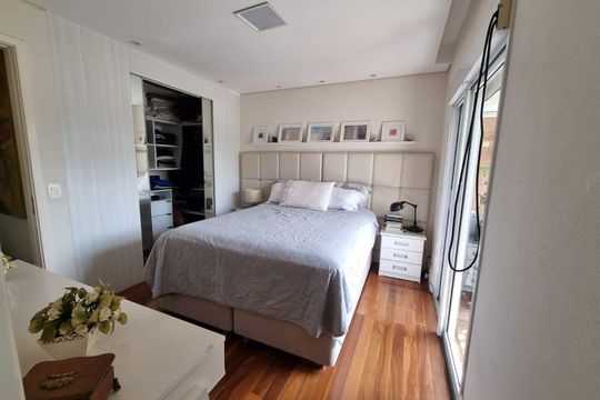 Apartamento mobiliado com 3 quartos na Vila Cordeiro, perfeito para comprar. — Quarto