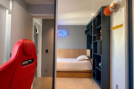 Apartamento mobiliado para comprar, 3 suítes, churrasqueira e varanda. — Suíte 2