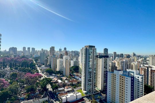 Apartamento mobiliado para comprar, 3 suítes, churrasqueira e varanda. — Vista da Varanda