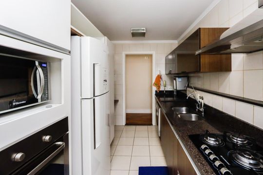 Apartamento mobiliado em Santo Amaro com 2 quartos, ideal para comprar. — foto 30