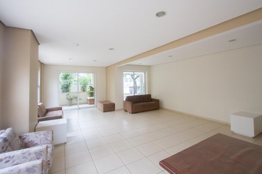 Apartamento mobiliado em Santo Amaro com 2 quartos, ideal para comprar. — foto 35
