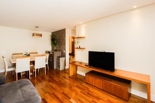 Apartamento mobiliado em Santo Amaro com 2 quartos, ideal para comprar. — foto 4
