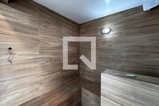 Comprar apartamento mobiliado no Brooklin, 4 quartos, 1 suíte, piscina, churrasqueira, varanda, pets permitidos. — Sauna