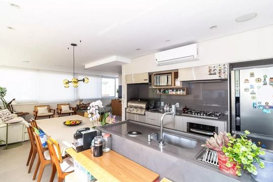 Apartamento mobiliado com 3 quartos, academia e piscina no condomínio. Ideal para compra. — foto 19