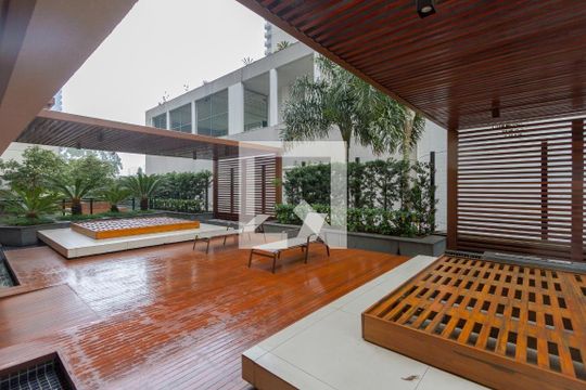 Venda de apartamento mobiliado no Brooklin com 3 suítes e churrasqueira no condomínio. — Area Comum