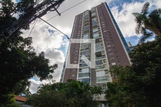 Venda de apartamento mobiliado no Brooklin com 3 suítes e churrasqueira no condomínio. — Fachada do Prédio