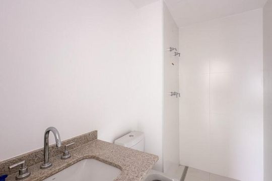 Comprar apartamento mobiliado com 3 quartos, varanda gourmet, piscina e academia no condomínio. — foto 11