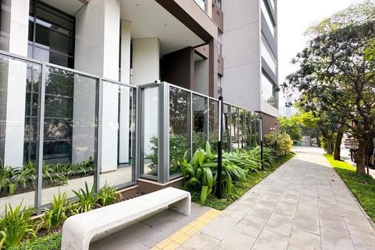 Comprar apartamento mobiliado com 3 quartos, varanda gourmet, piscina e academia no condomínio. — foto 26