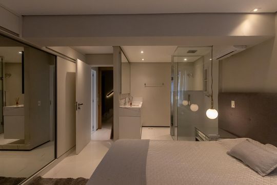 Compra apartamento mobiliado no Itaim Bibi, 2 quartos, piscina no condomínio. — Suíte 2