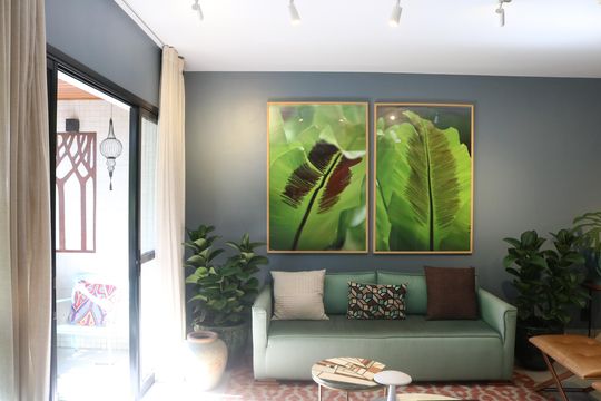 Venda: apartamento com 3 quartos, varanda e aceita pets. — Sala