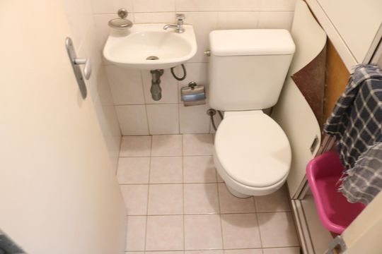 Venda: apartamento com 3 quartos, varanda e aceita pets. — Área de Serviço