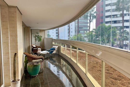 Comprar apartamento na Lapa: 4 suítes, closet, mobiliado, churrasqueira e pets permitidos. — foto 29