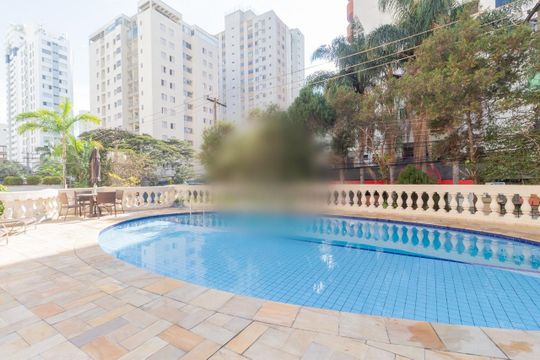 Apartamento mobiliado com 4 quartos e academia no condomínio, ideal para comprar. — foto 35