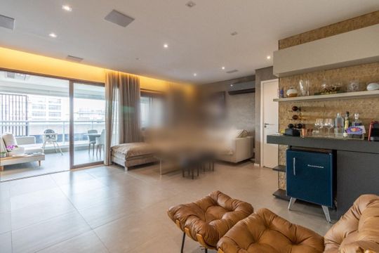Apartamento à venda, com 105 m², 2 quartos e 2 vagas — foto 1