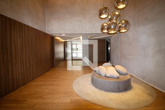 Apartamento à venda, com 105 m², 2 quartos e 2 vagas — Área comum