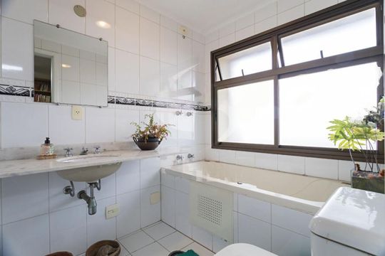 Apartamento mobiliado em Sumarezinho, 5 suítes, varanda gourmet. Ideal para comprar. — foto 24
