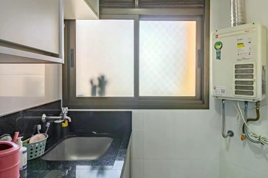 Apartamento mobiliado com 3 quartos, varanda gourmet e quintal. Churrasqueira no condomínio para comprar. — foto 56