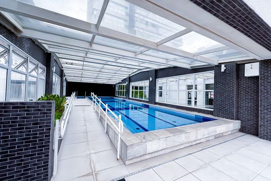 Comprar apartamento em Pinheiros com 3 quartos e varanda gourmet. — Área comum