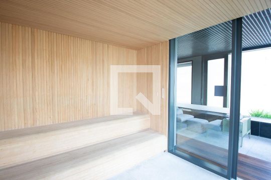 Venda de apartamento mobiliado com 3 quartos. — sauna