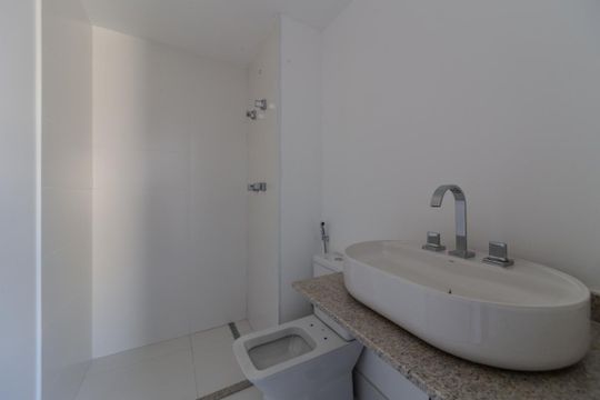 Apartamento para comprar com 3 suítes, piscina e churrasqueira no condomínio, mobiliado. — foto 34