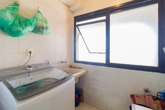 Venda de apartamento com 4 quartos, varanda, piscina e academia no condomínio. — foto 22