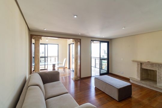Venda de apartamento com 4 quartos, varanda, piscina e academia no condomínio. — foto 1
