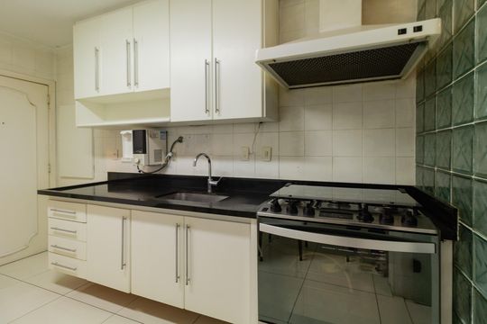 Venda de apartamento com 4 quartos, varanda, piscina e academia no condomínio. — foto 20