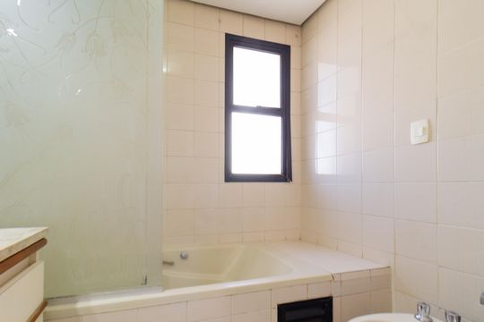 Venda de apartamento com 4 quartos, varanda, piscina e academia no condomínio. — foto 43