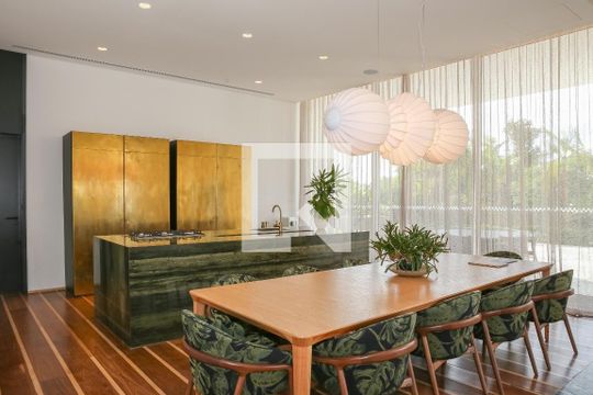 Apartamento à venda, com 202 m², 3 quartos e 3 vagas — Espaço Gourmet