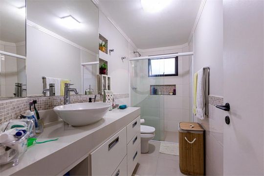 Venda de apartamento mobiliado com 3 quartos, quintal e piscina no condomínio. — foto 35