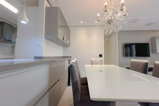 Apartamento com 2 quartos, varanda e quintal. Academia, piscina e churrasqueira no condomínio. Ideal para comprar. — foto 28
